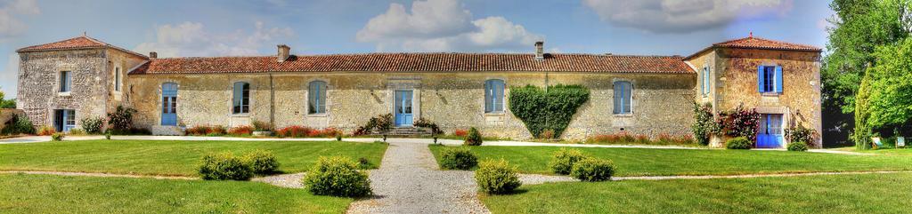 Chambres D'Hotes Logis De L'Astree Saint-Bris-des-Bois Exterior photo
